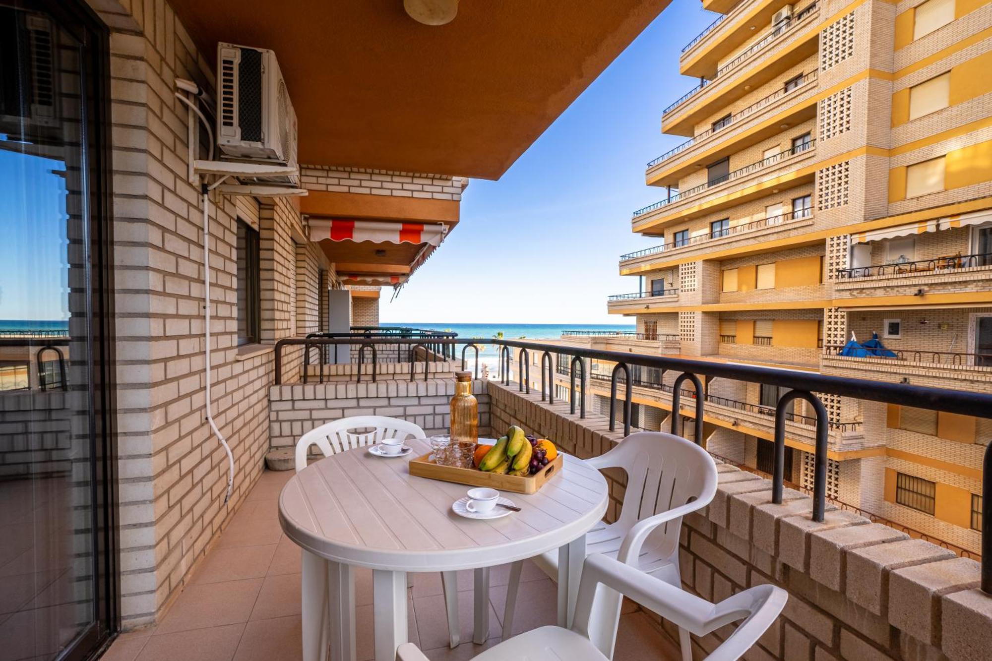 Bernat Vidaber Primera Línea Oropesa del Mar Exterior foto